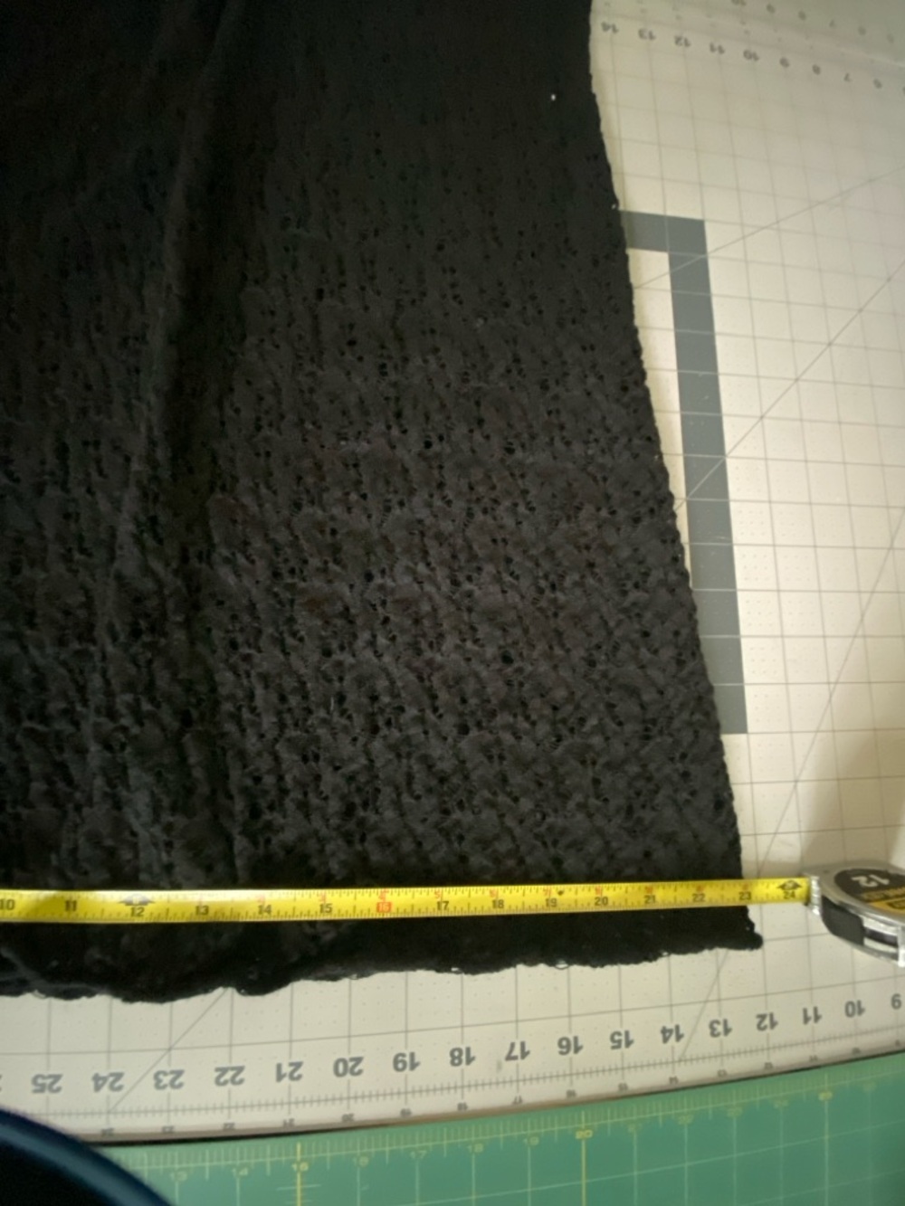 Eileen Fisher M Black Lacy Light Weight Wool Lacey Cardigan Elbow Length Sleeves - Picture 11 of 14